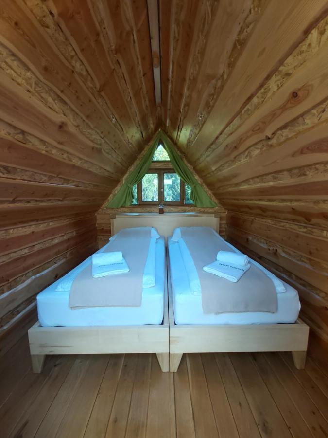 Glamping Naselje Zeleni Turizem Otel Makole Dış mekan fotoğraf